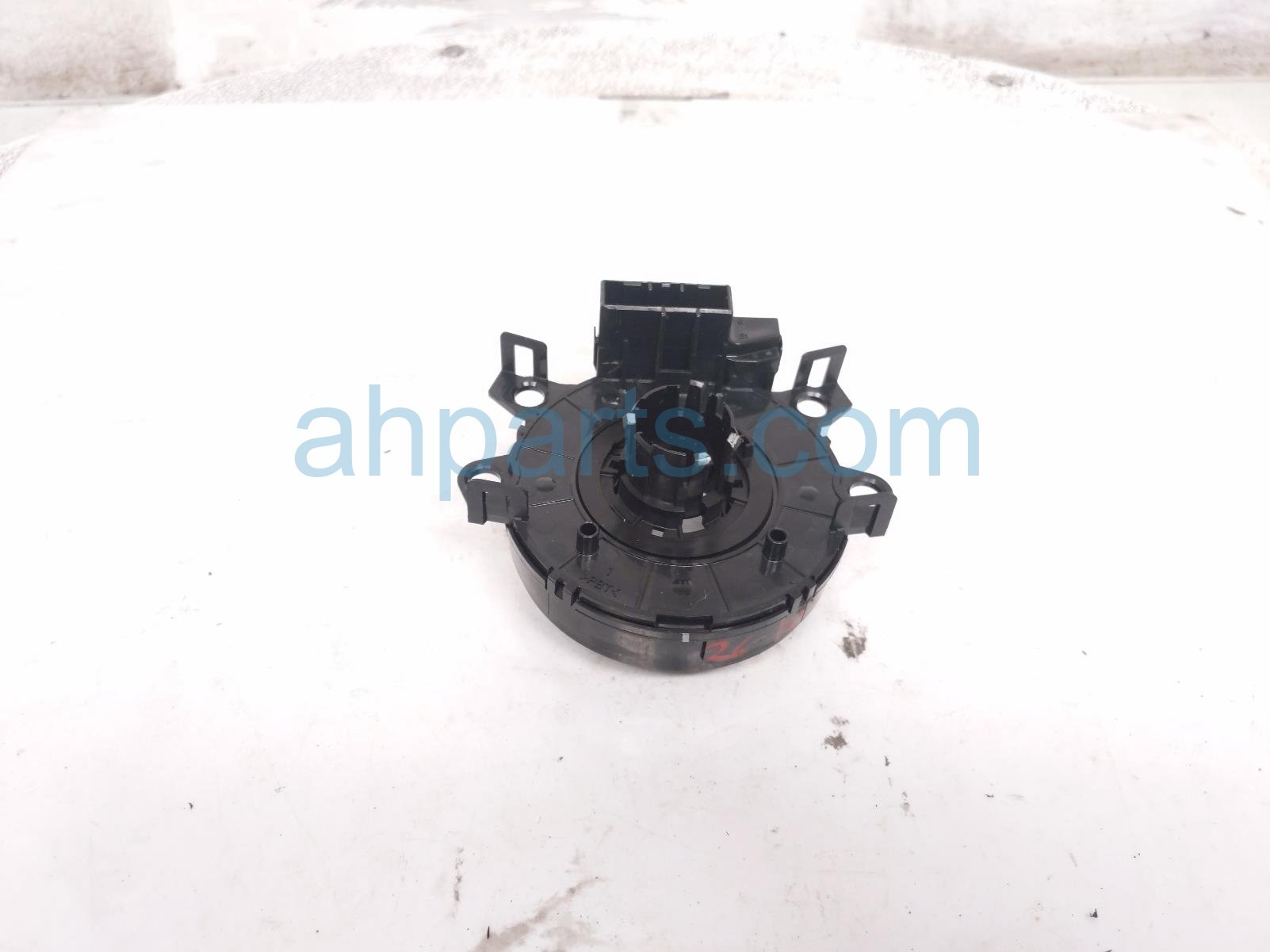 2022 Chevy Tahoe Clock Spring Reel Assy 86773961 Replacement 2022 Chevy Tahoe Clock Spring Reel Assy 86773961 Replacement thumbnail