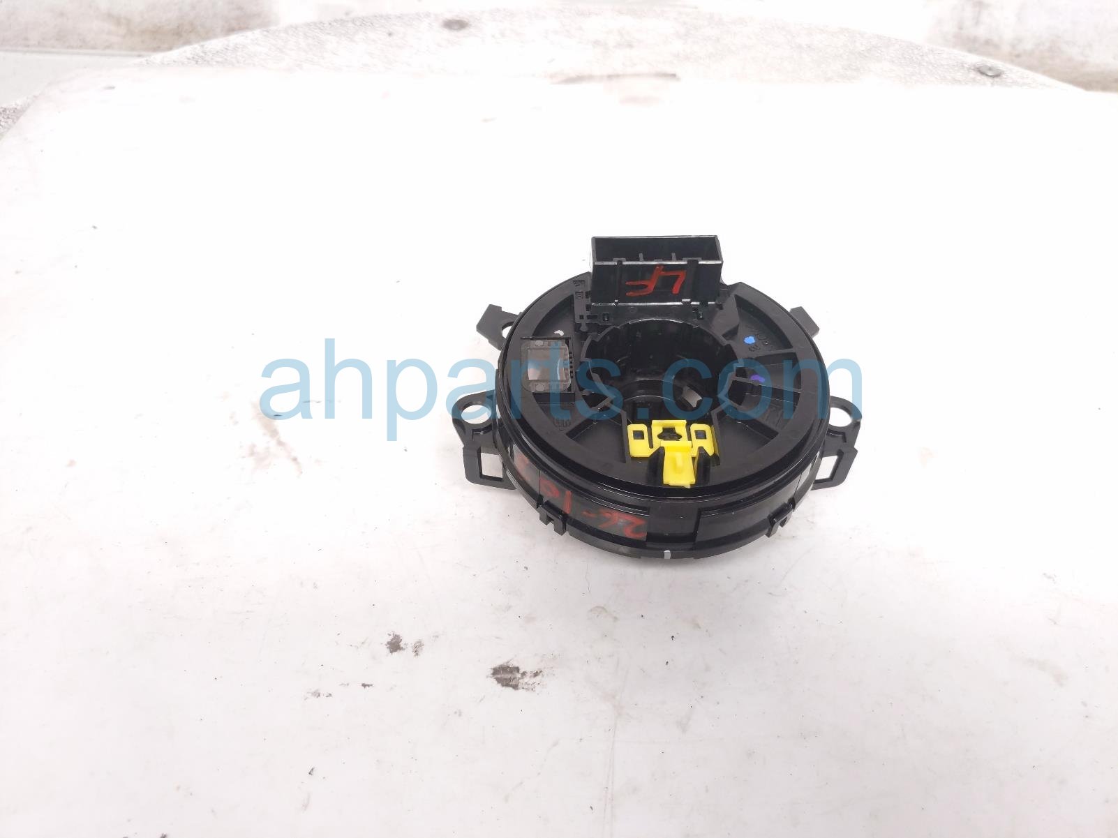 2022 Chevy Tahoe Clock Spring Reel Assy 86773961 Replacement 2022 Chevy Tahoe Clock Spring Reel Assy 86773961 Replacement thumbnail