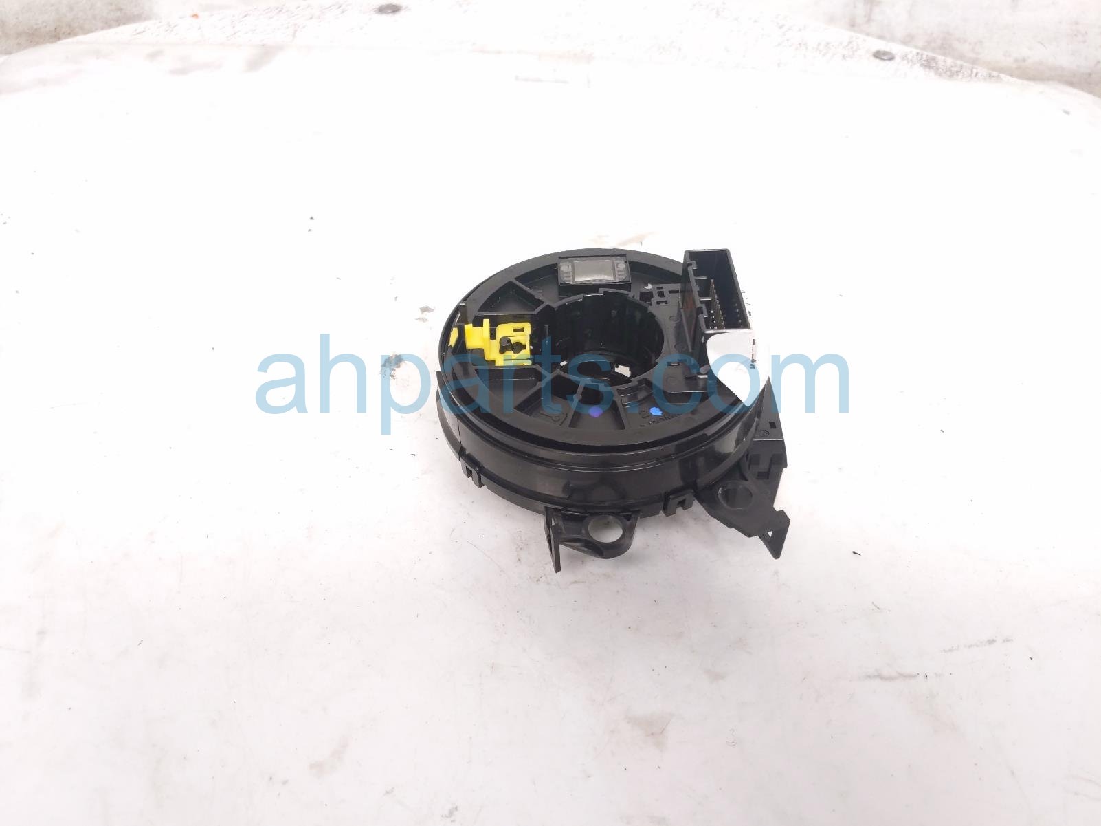 2022 Chevy Tahoe Clock Spring Reel Assy 86773961 Replacement 2022 Chevy Tahoe Clock Spring Reel Assy 86773961 Replacement thumbnail