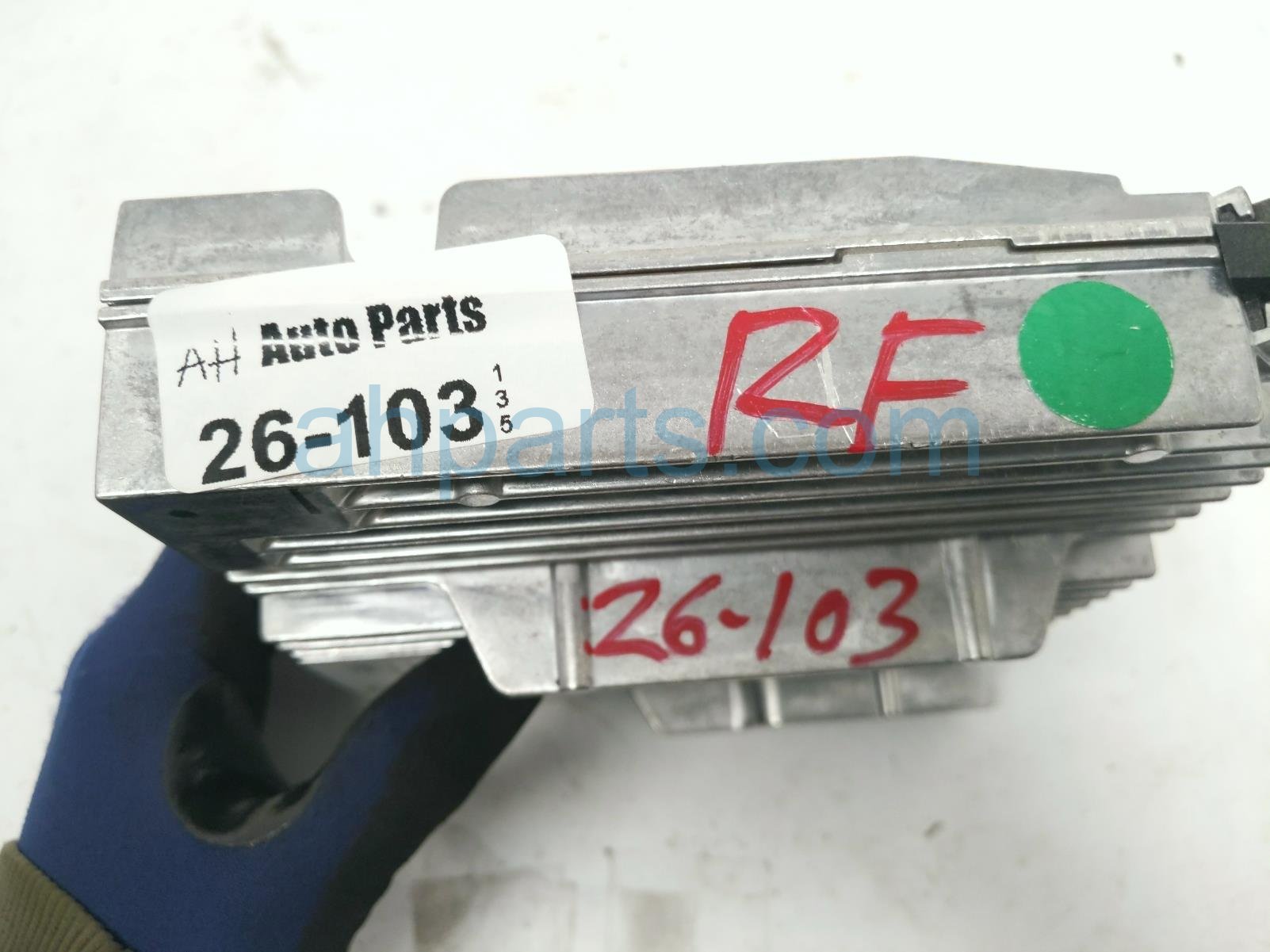 2022 Chevy Tahoe Radio Comm Ctrl Mod Front Passenger 85562582 Replacement 2022 Chevy Tahoe Radio Comm Ctrl Mod Front Passenger 85562582 Replacement thumbnail