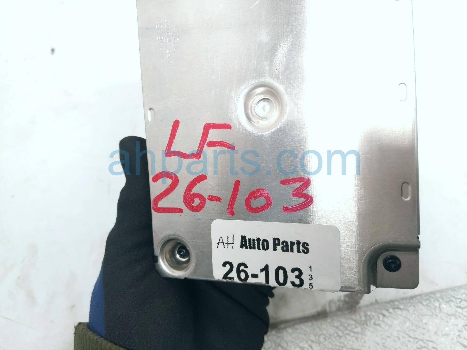 2022 Chevy Tahoe Telematics Communication Module 85520472 Replacement 2022 Chevy Tahoe Telematics Communication Module 85520472 Replacement thumbnail