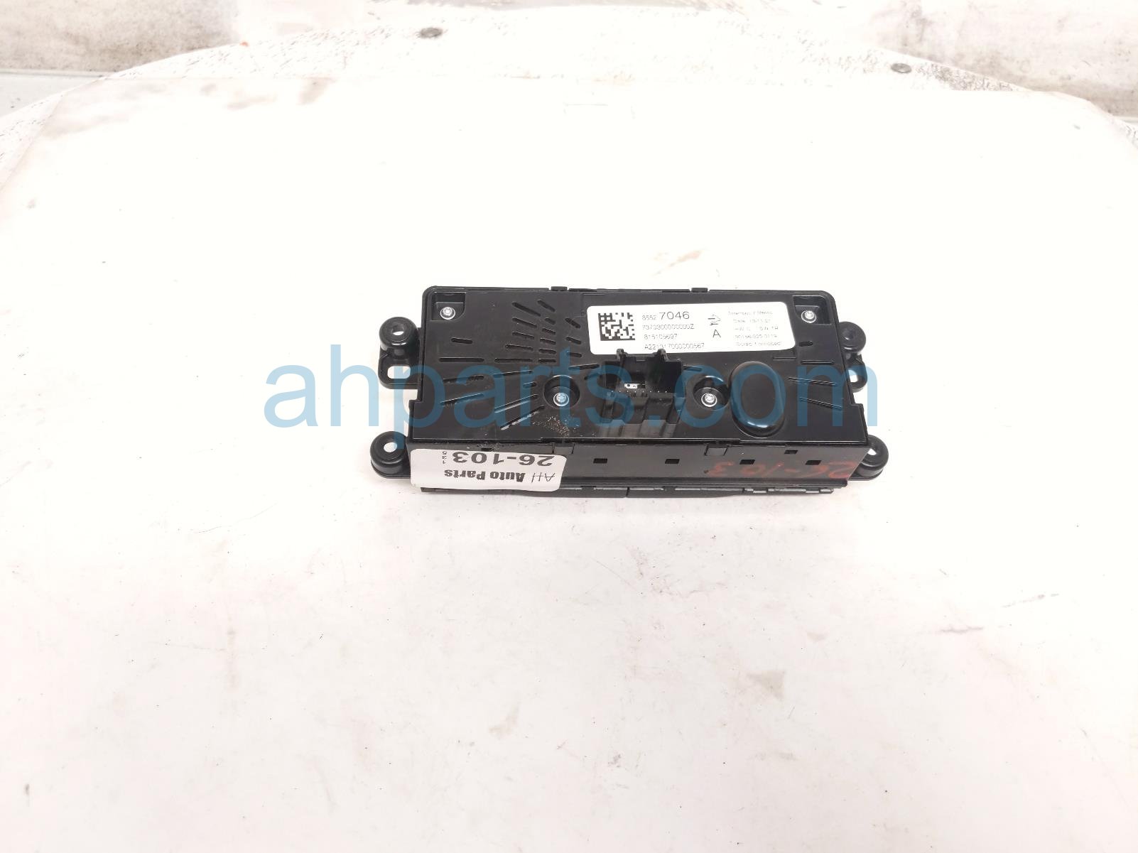 2022 Chevy Tahoe Temperature Climate Heater/ac Control(on Dash) 85527046 Replacement 2022 Chevy Tahoe Temperature Climate Heater/ac Control(on Dash) 85527046 Replacement thumbnail