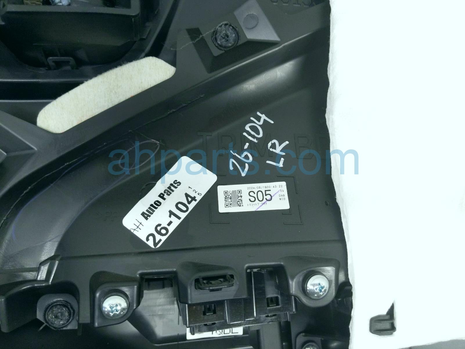 2025 Subaru Forester Trim / Liner Rear Driver Interior Door Panel Grey 83071FN310 Replacement 2025 Subaru Forester Trim / Liner Rear Driver Interior Door Panel Grey 83071FN310 Replacement thumbnail