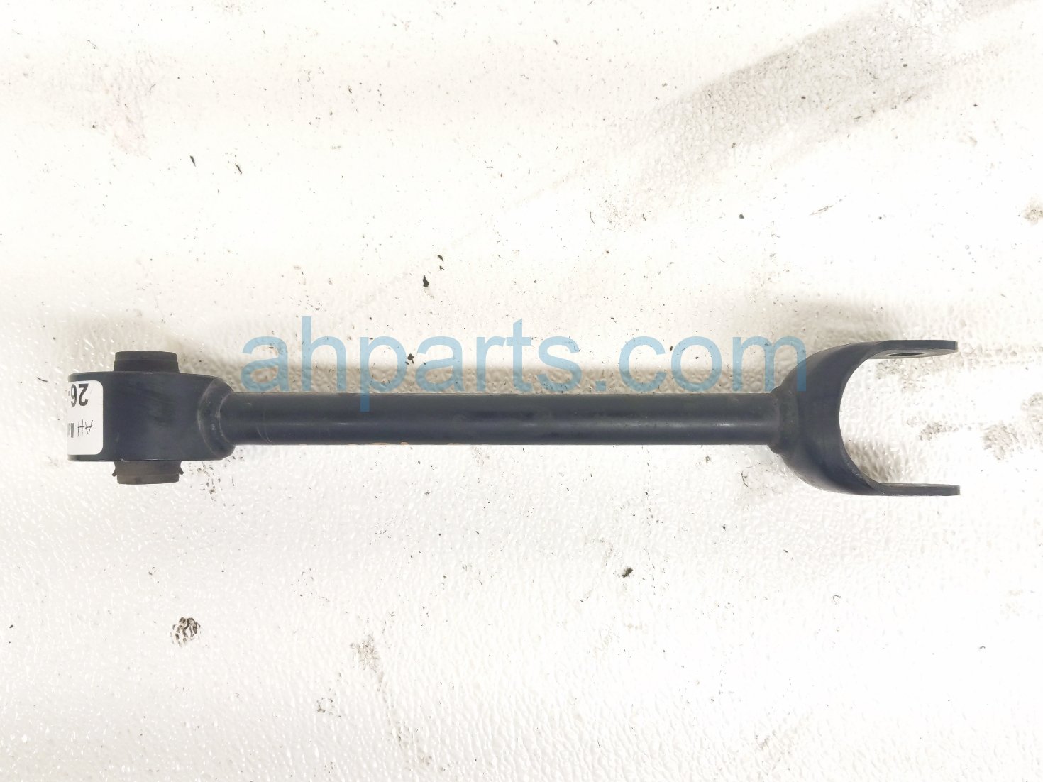 Toyota RR/LH FORWARD LOWER CONTROL ARM
