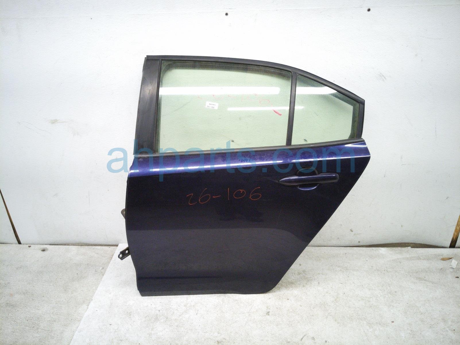 Toyota RR/LH DOOR - BLUE - NO INSIDE TRIM*
