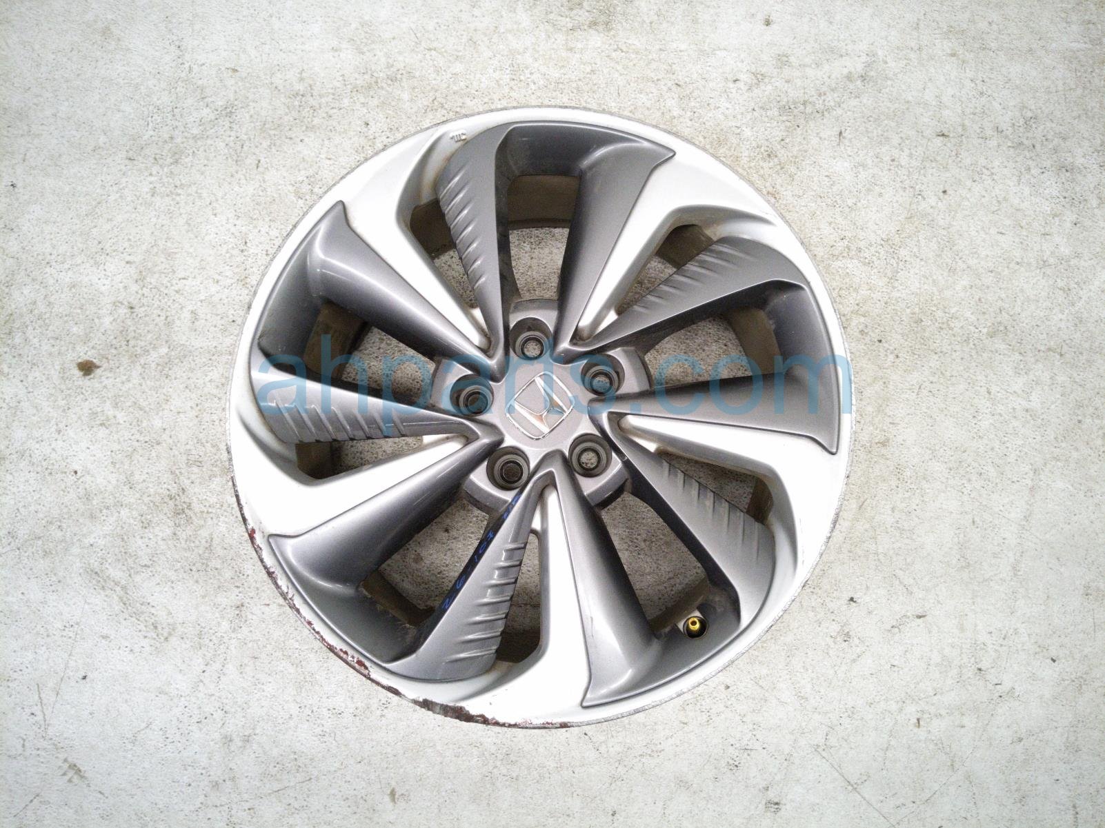 Honda FR/RH WHEEL / RIM - HEAVY CURB