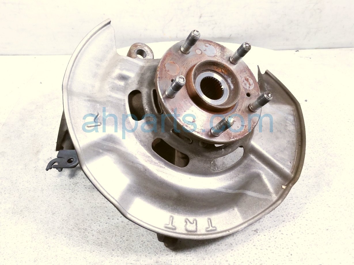 Honda FR/RH SPINDLE KNUCKLE HUB