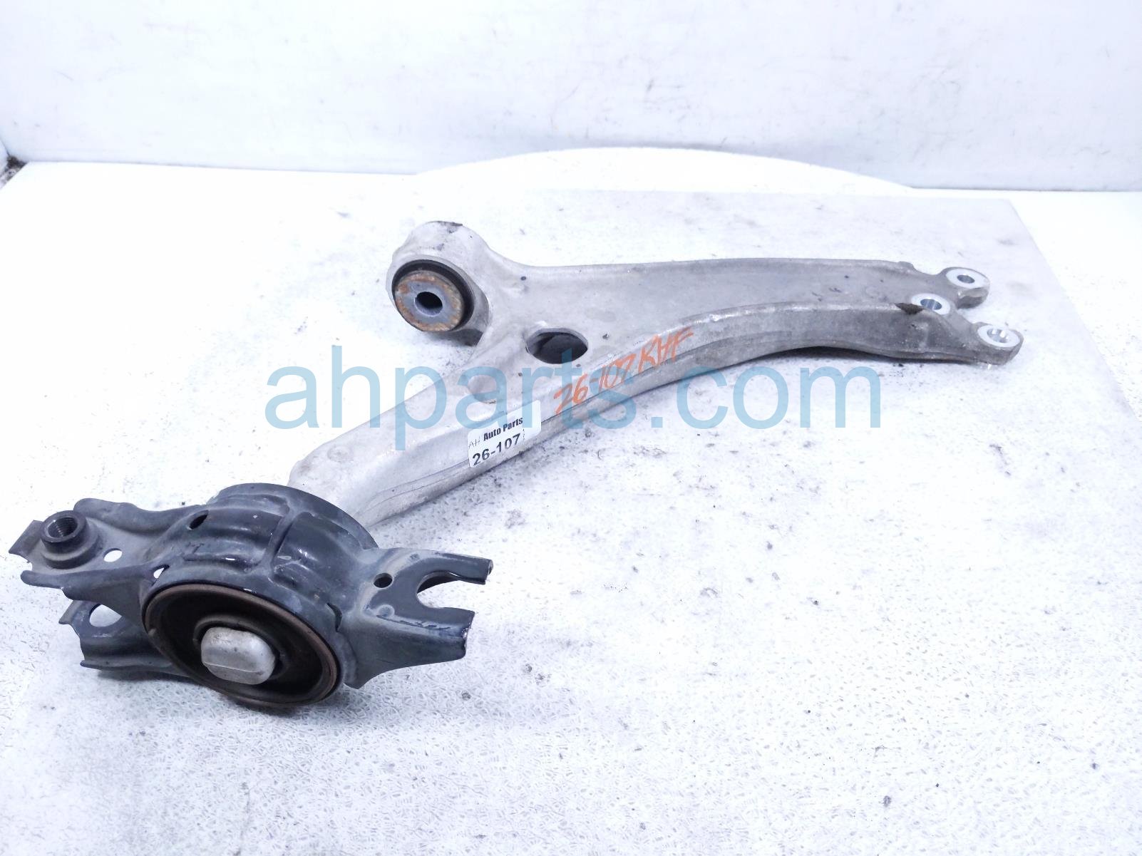 Honda FR/RH LOWER CONTROL ARM