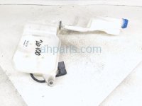 Volkswagen WINDSHIELD WASHER RESERVOIR W/PUMP Volkswagen WINDSHIELD WASHER RESERVOIR W/PUMP