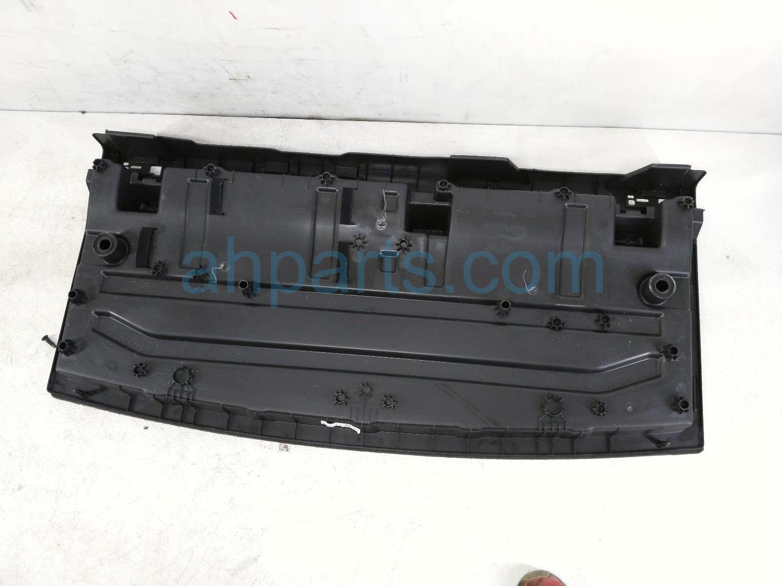 2022 Chevy Tahoe Rear Cargo Floor Trim Panel Blk 86820181 Replacement 2022 Chevy Tahoe Rear Cargo Floor Trim Panel Blk 86820181 Replacement thumbnail