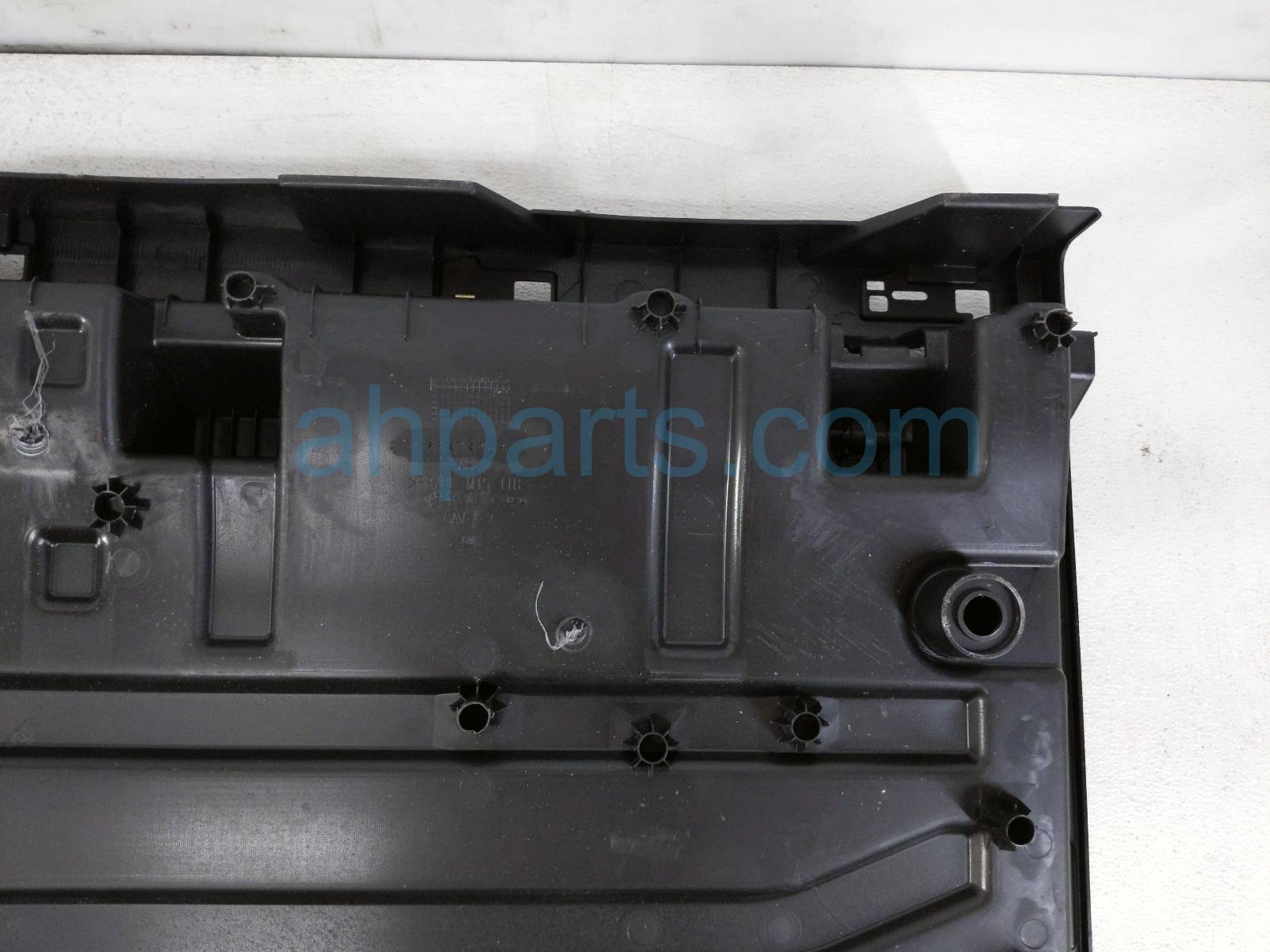 2022 Chevy Tahoe Rear Cargo Floor Trim Panel Blk 86820181 Replacement 2022 Chevy Tahoe Rear Cargo Floor Trim Panel Blk 86820181 Replacement thumbnail