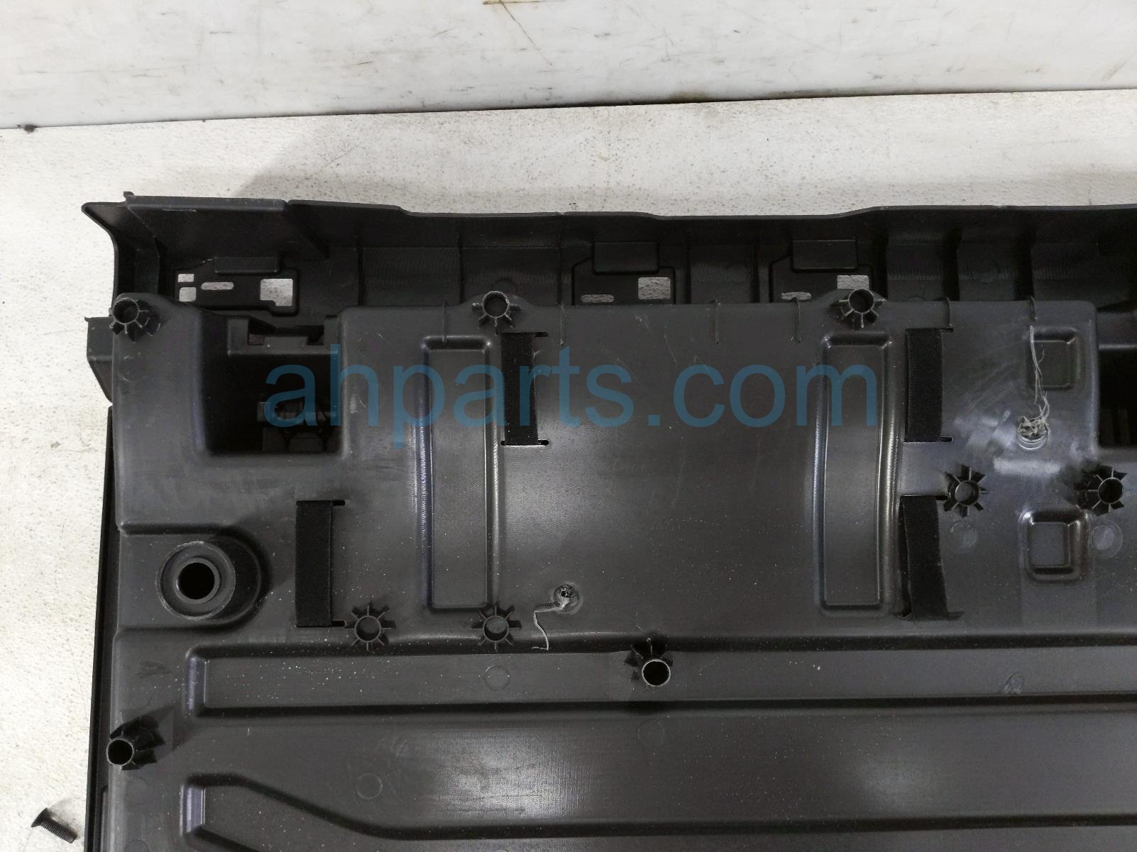 2022 Chevy Tahoe Rear Cargo Floor Trim Panel Blk 86820181 Replacement 2022 Chevy Tahoe Rear Cargo Floor Trim Panel Blk 86820181 Replacement thumbnail