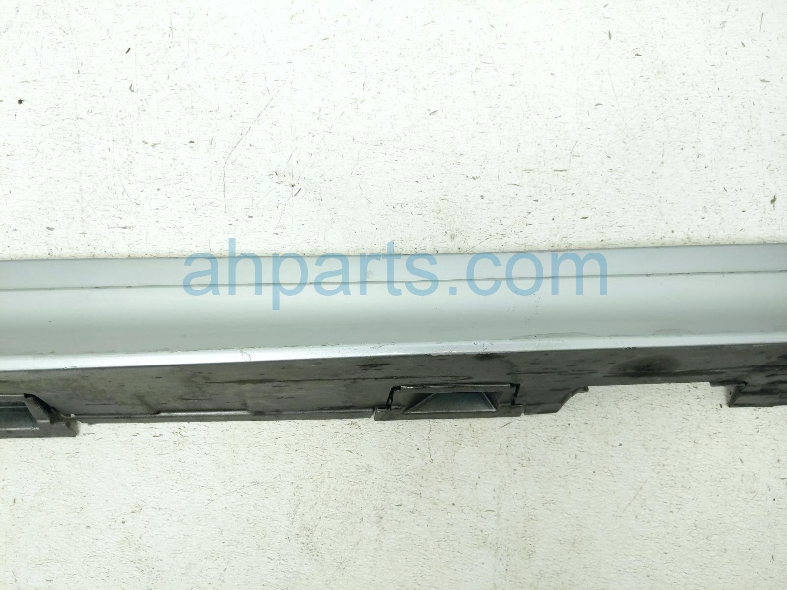 2025 Honda Civic Rocker Trim Passenger Side Skirt / Molding Silver Sdn 71800 T20 A00YC Replacement 2025 Honda Civic Rocker Trim Passenger Side Skirt / Molding Silver Sdn 71800 T20 A00YC Replacement thumbnail