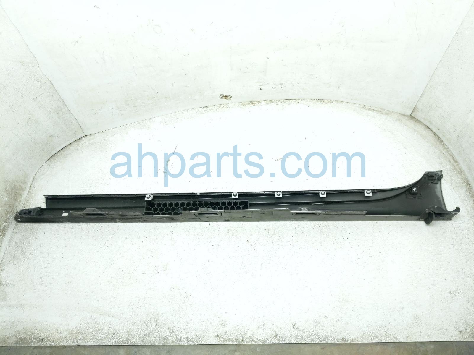 2025 Honda Civic Rocker Trim Passenger Side Skirt / Molding Silver Sdn 71800 T20 A00YC Replacement 2025 Honda Civic Rocker Trim Passenger Side Skirt / Molding Silver Sdn 71800 T20 A00YC Replacement thumbnail