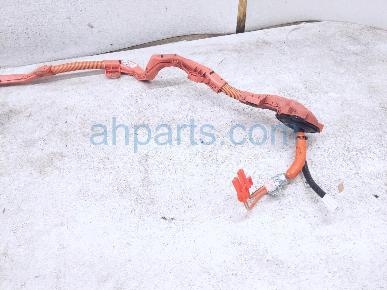 2019 Lexus Es300h Battery Cable Hybrid Drive Motor Control Harness 821H1 33030 Replacement 2019 Lexus Es300h Battery Cable Hybrid Drive Motor Control Harness 821H1 33030 Replacement thumbnail