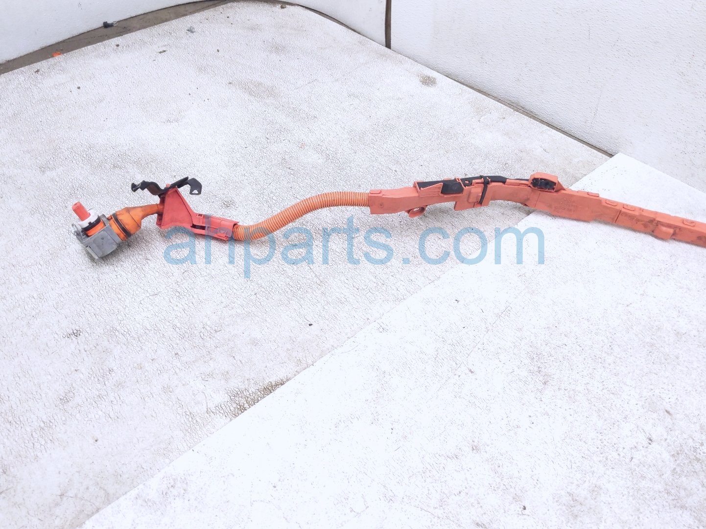 2019 Lexus Es300h Battery Cable Hybrid Drive Motor Control Harness 821H1 33030 Replacement 2019 Lexus Es300h Battery Cable Hybrid Drive Motor Control Harness 821H1 33030 Replacement thumbnail