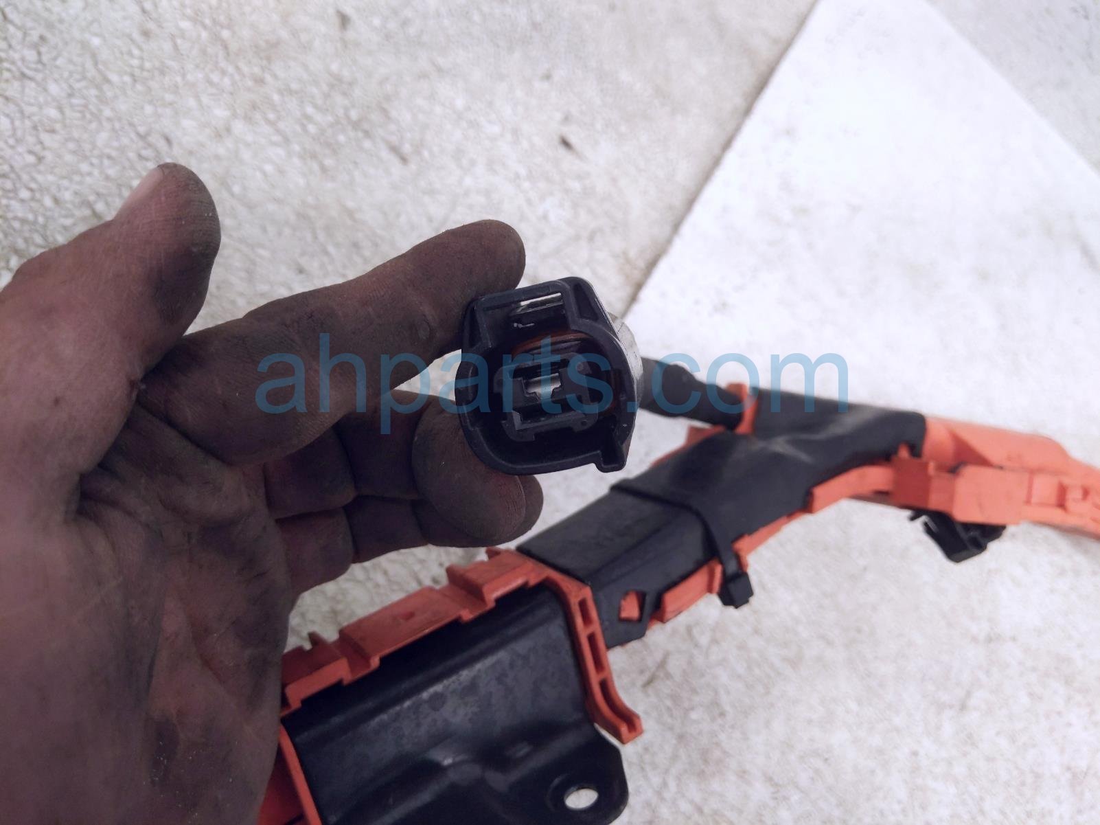 2019 Lexus Es300h Battery Cable Hybrid Drive Motor Control Harness 821H1 33030 Replacement 2019 Lexus Es300h Battery Cable Hybrid Drive Motor Control Harness 821H1 33030 Replacement thumbnail