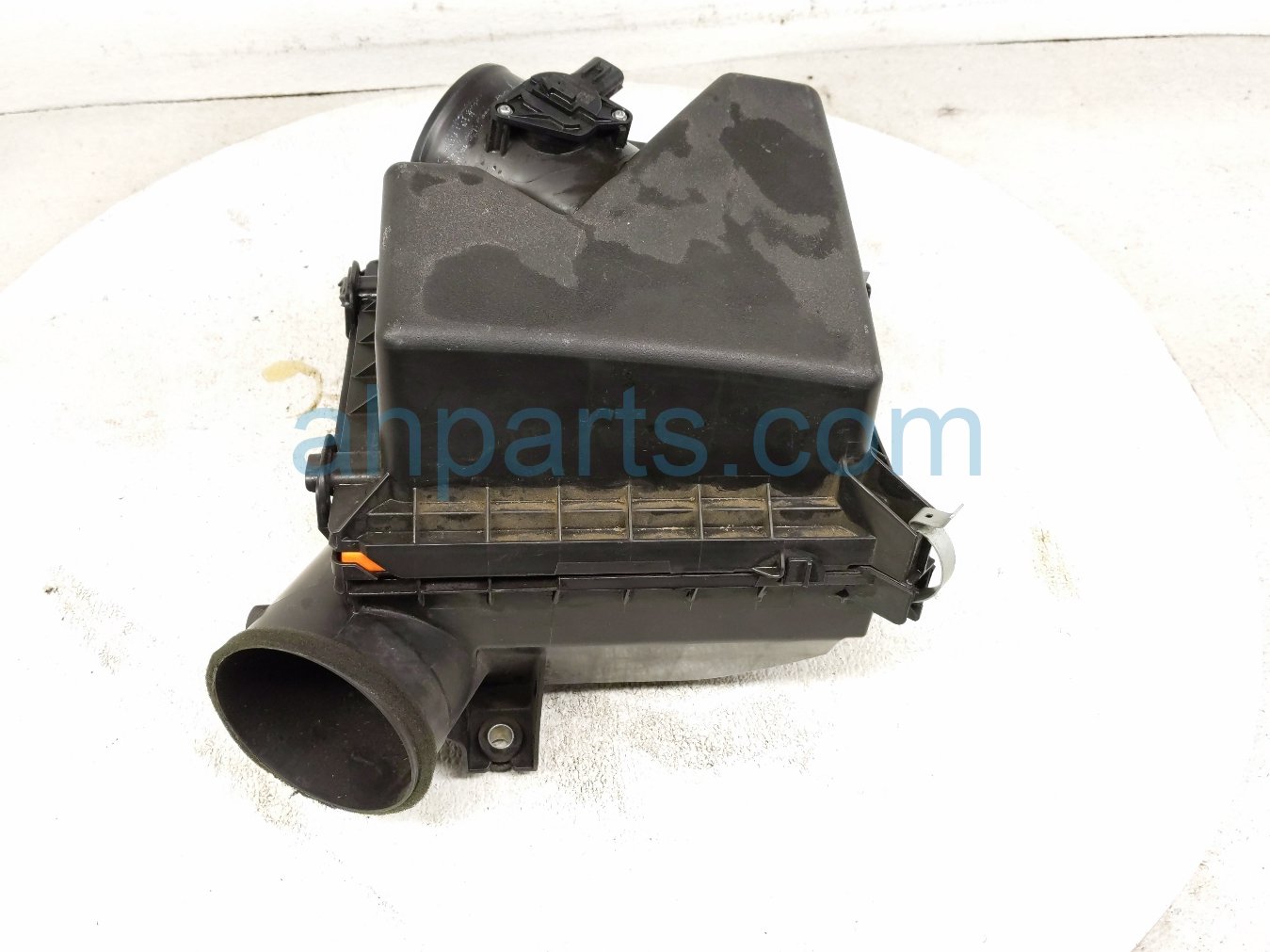 Lexus AIR CLEANER INTAKE BOX
