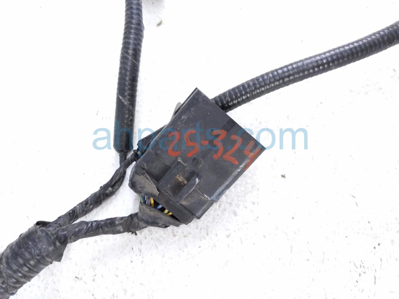 2017 Ford Explorer Front Bumper Harness W/sensors GB5Z 15K868 H Replacement 2017 Ford Explorer Front Bumper Harness W/sensors GB5Z 15K868 H Replacement thumbnail