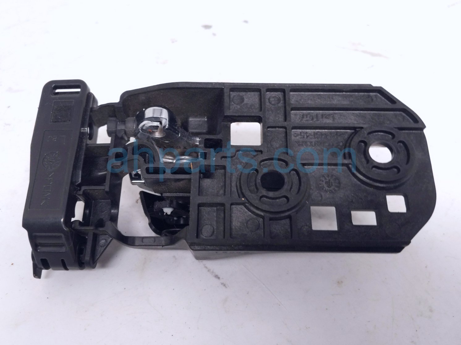 2019 Honda Pilot Inside / Rear Driver Interior Door Handle Grey 72160 TG7 A01ZB Replacement 2019 Honda Pilot Inside / Rear Driver Interior Door Handle Grey 72160 TG7 A01ZB Replacement thumbnail