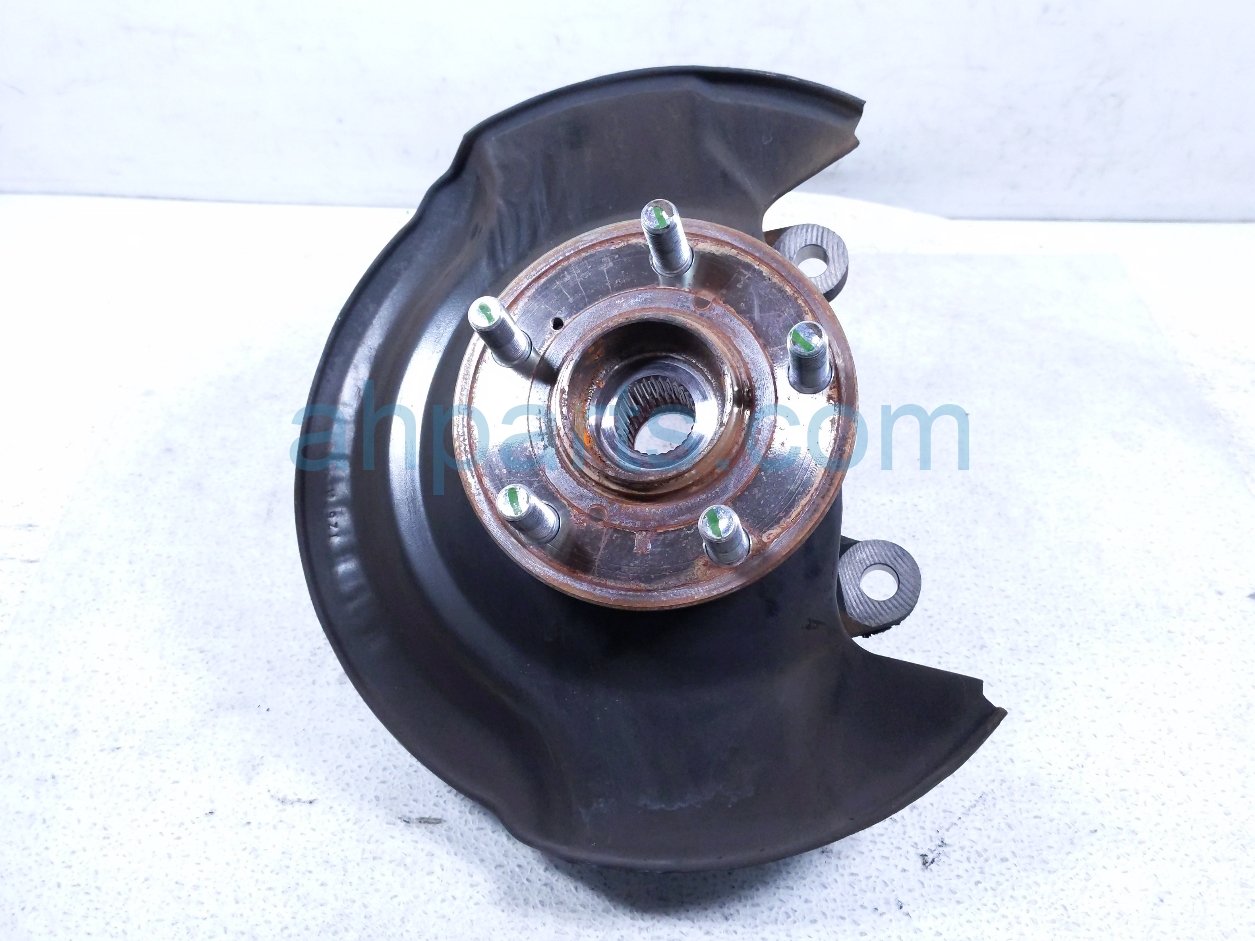 Honda FR/RH SPINDLE KNUCKLE HUB - FWD