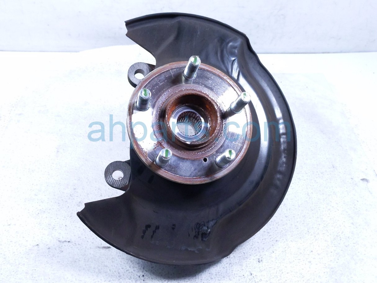 Honda FR/LH SPINDLE KNUCKLE HUB - FWD