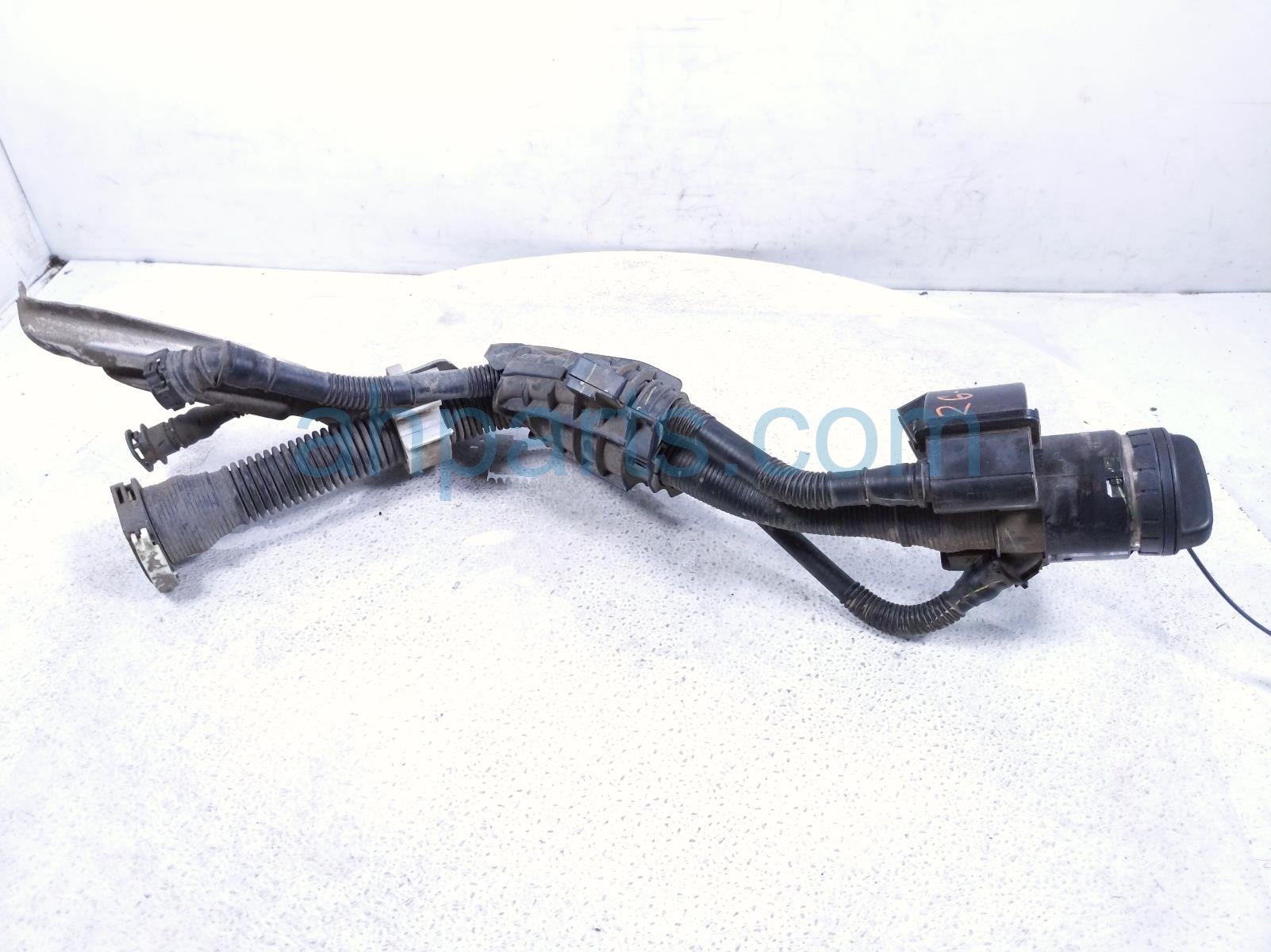 $125 Toyota FUEL FILLER NECK PIPE HOSE ASSY $125 Toyota FUEL FILLER NECK PIPE HOSE ASSY
