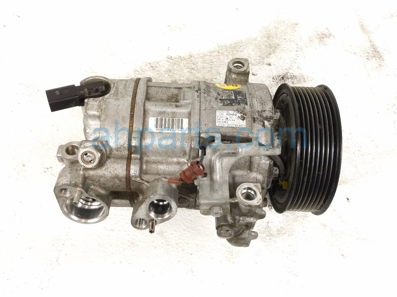 2023 Audi A3 Audi Air + Clutch Ac Pump / Compressor 5WA 816 803 C Replacement 2023 Audi A3 Audi Air + Clutch Ac Pump / Compressor 5WA 816 803 C Replacement thumbnail