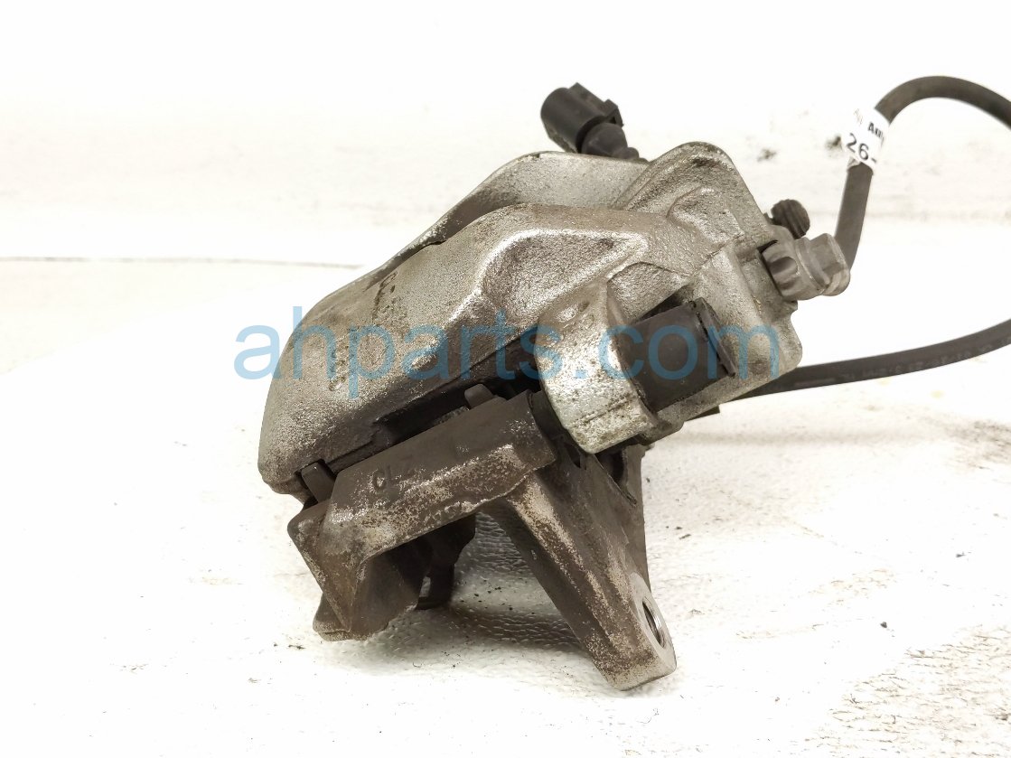 2023 Audi A3 Audi Front Passenger Brake Caliper 5WA 615 124 E Replacement 2023 Audi A3 Audi Front Passenger Brake Caliper 5WA 615 124 E Replacement thumbnail
