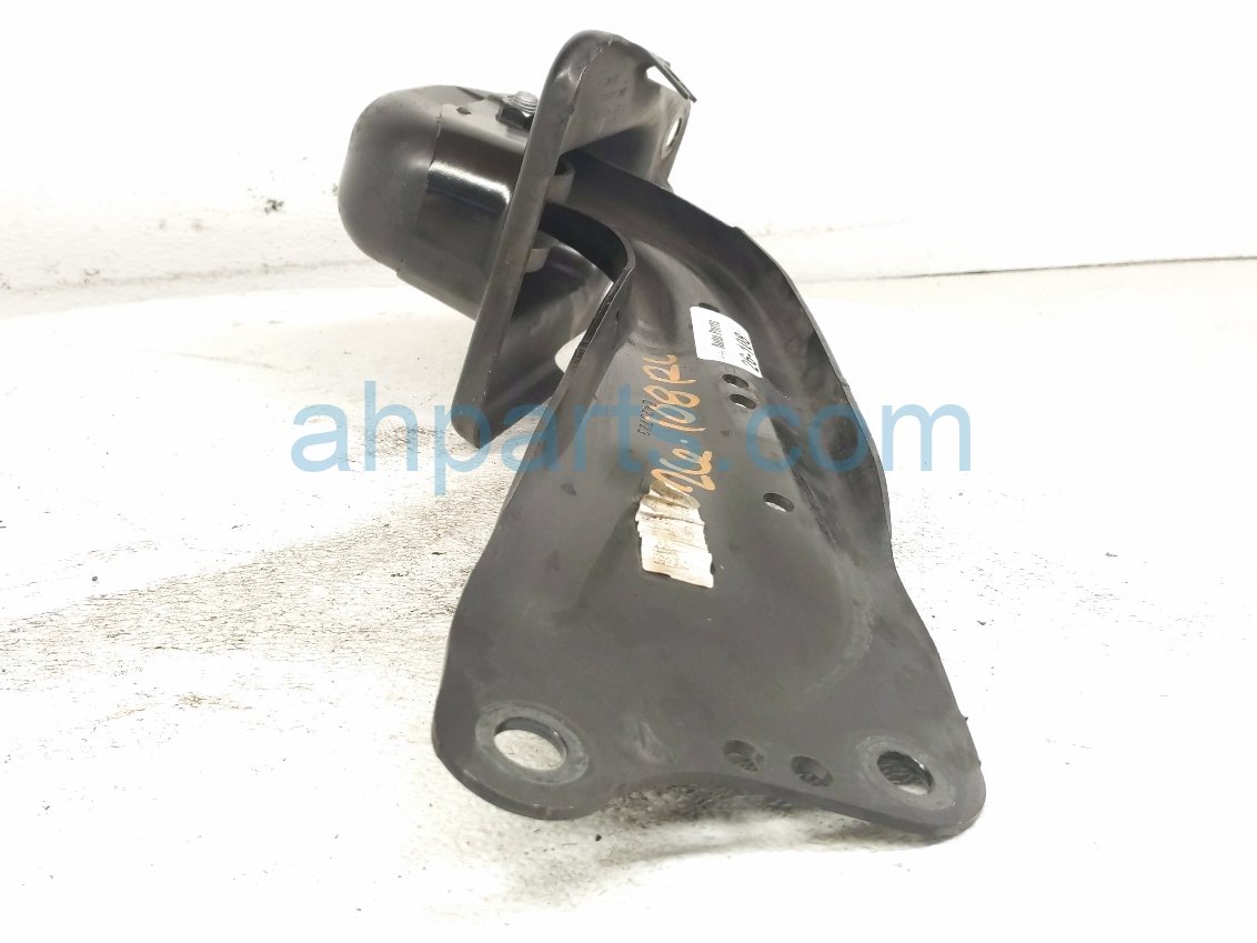 2023 Audi A3 Audi Rear Driver Trailing Lower Control Arm 5Q0 505 223 D Replacement 2023 Audi A3 Audi Rear Driver Trailing Lower Control Arm 5Q0 505 223 D Replacement thumbnail