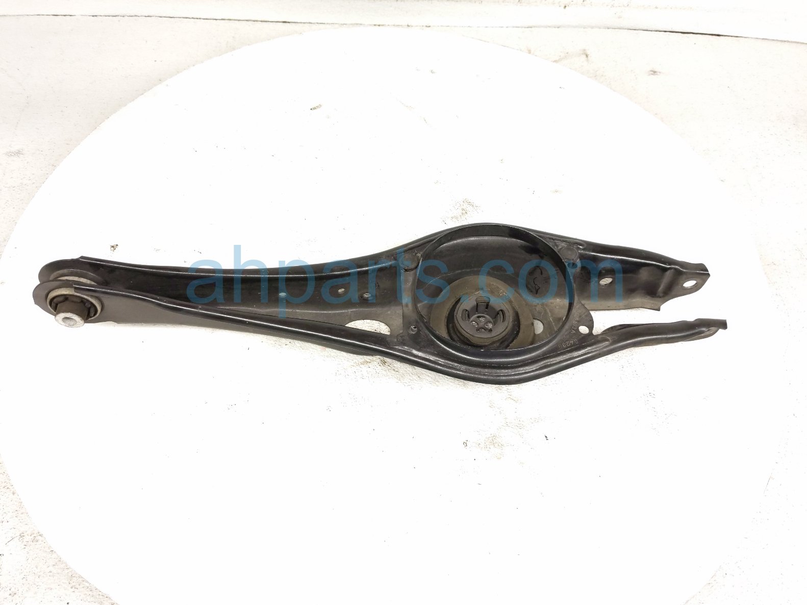 Audi RR/RH LOWER CONTROL ARM