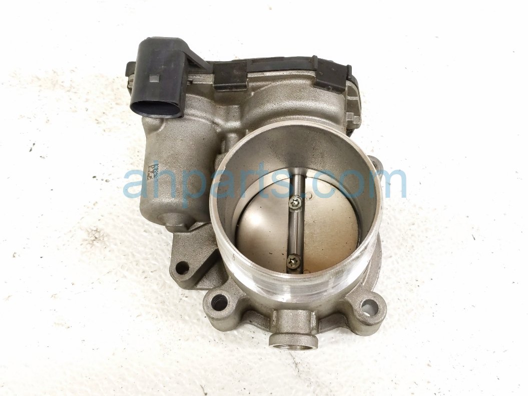 Audi THROTTLE BODY