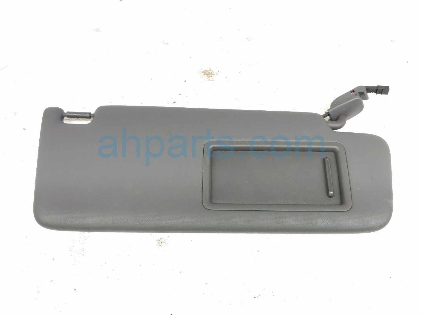 2023 Audi A3 Audi Passenger Sun Visor Black 8W0 857 552 AM JO5 Replacement 2023 Audi A3 Audi Passenger Sun Visor Black 8W0 857 552 AM JO5 Replacement thumbnail