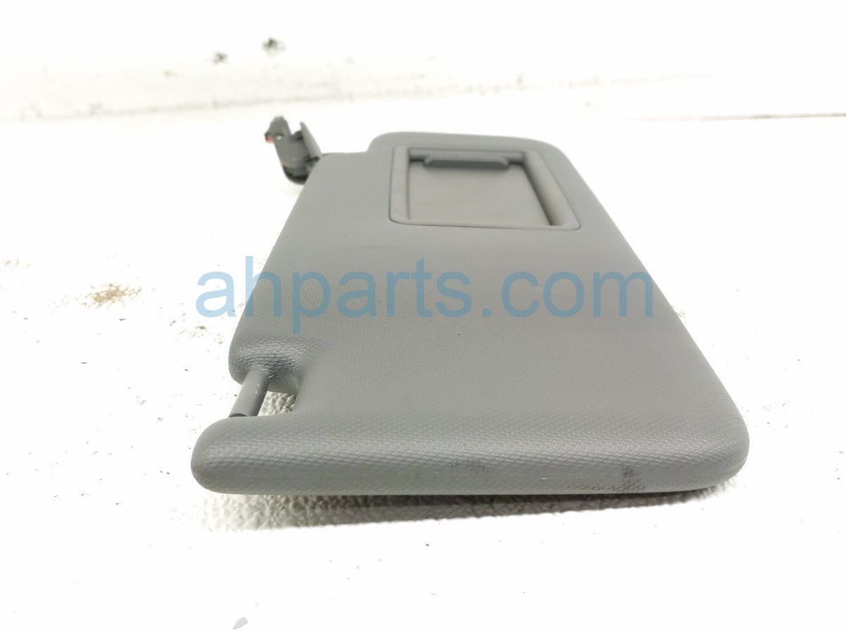 2023 Audi A3 Audi Passenger Sun Visor Black 8W0 857 552 AM JO5 Replacement 2023 Audi A3 Audi Passenger Sun Visor Black 8W0 857 552 AM JO5 Replacement thumbnail