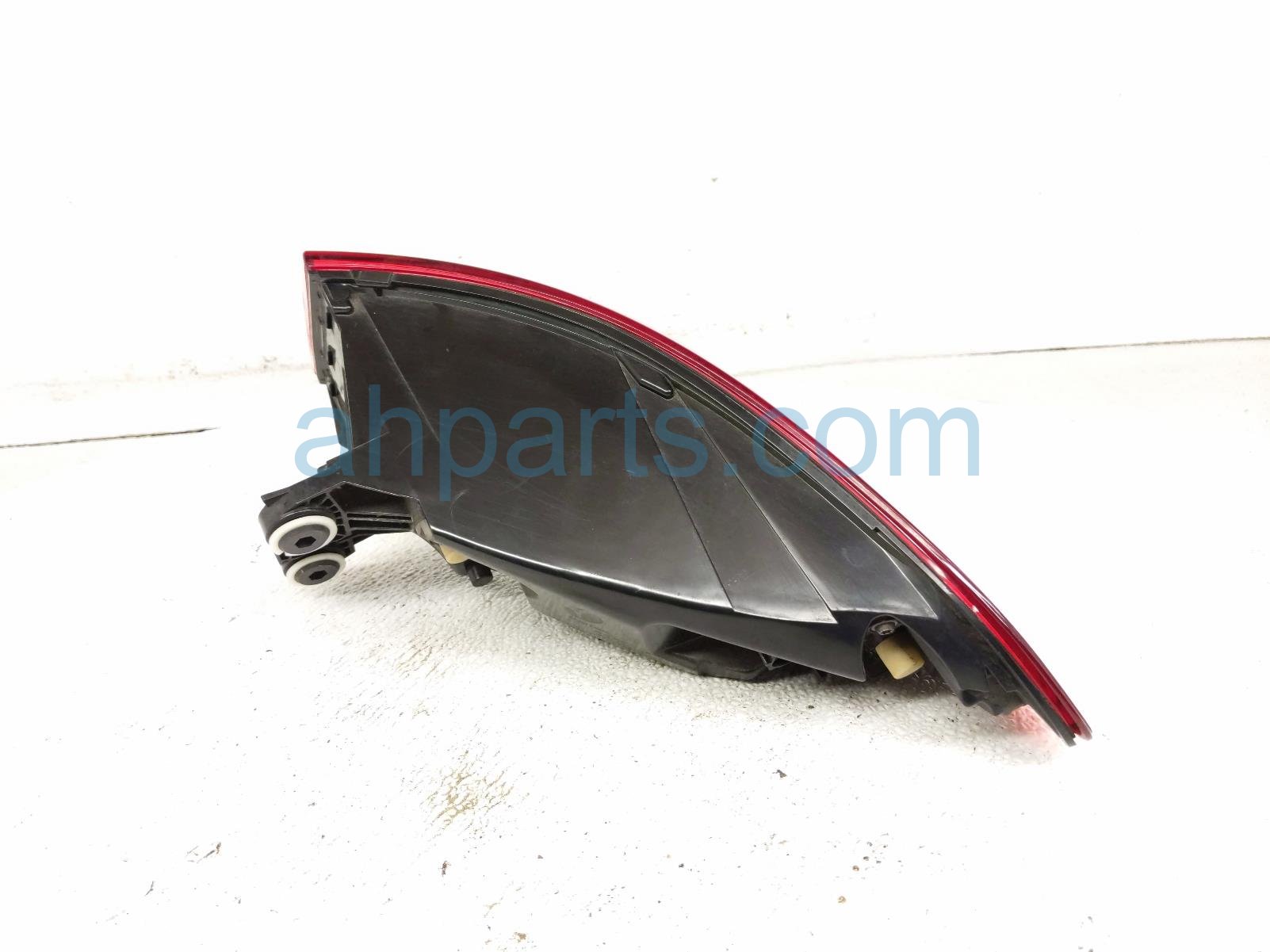 2023 Audi A3 Audi Light / Rear Driver Tail Lamp (on Body) 8Y0 945 207 B Replacement 2023 Audi A3 Audi Light / Rear Driver Tail Lamp (on Body) 8Y0 945 207 B Replacement thumbnail