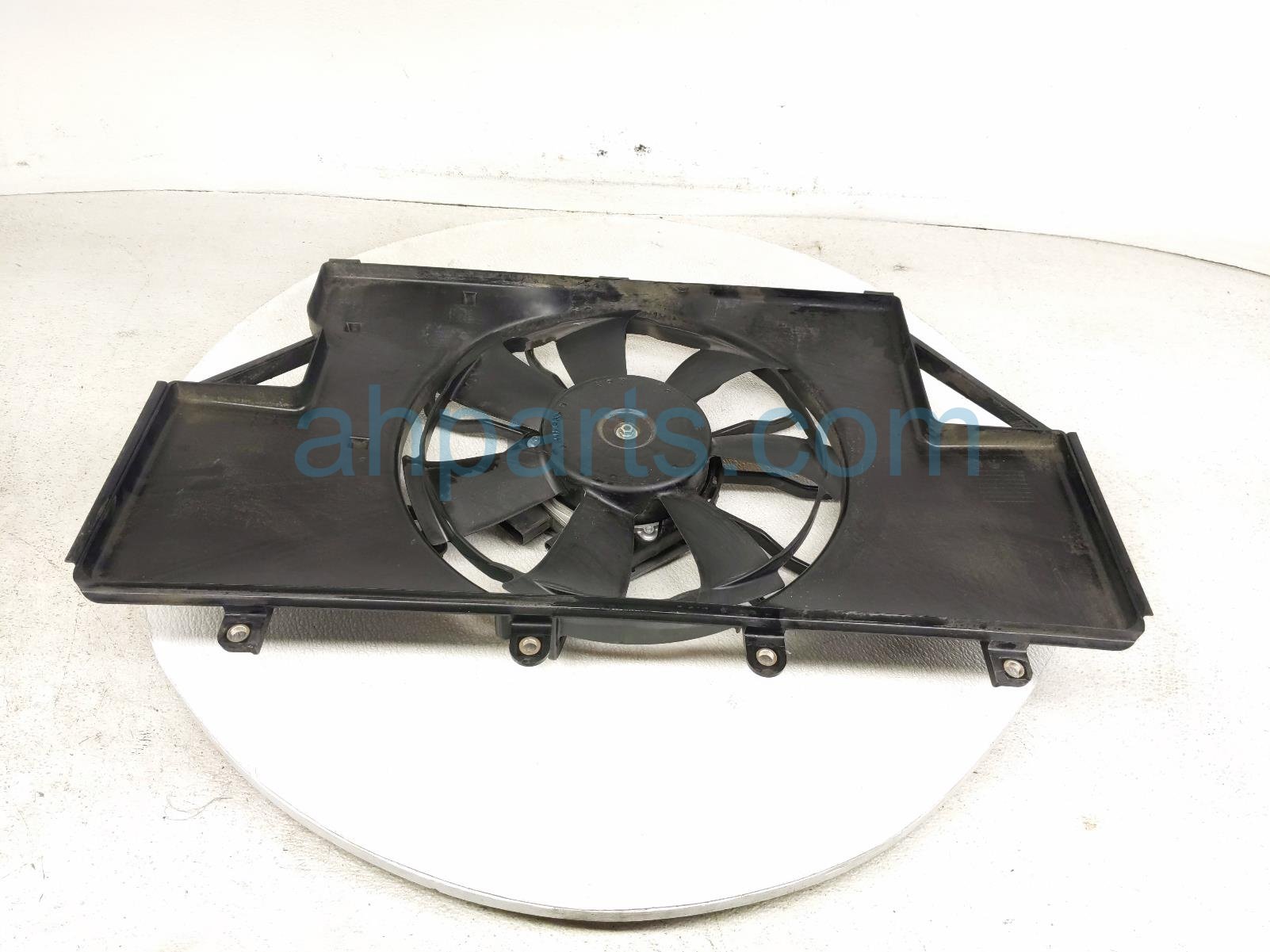 Honda RADIATOR FAN ASSEMBLY