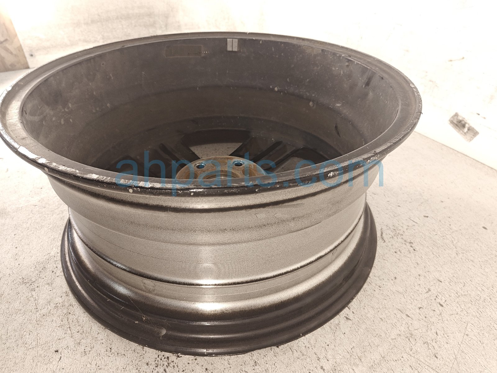 2022 Honda Accord Front Passenger Wheel / Rim Curb / Gouges 42700 TVA A94 Replacement 2022 Honda Accord Front Passenger Wheel / Rim Curb / Gouges 42700 TVA A94 Replacement thumbnail