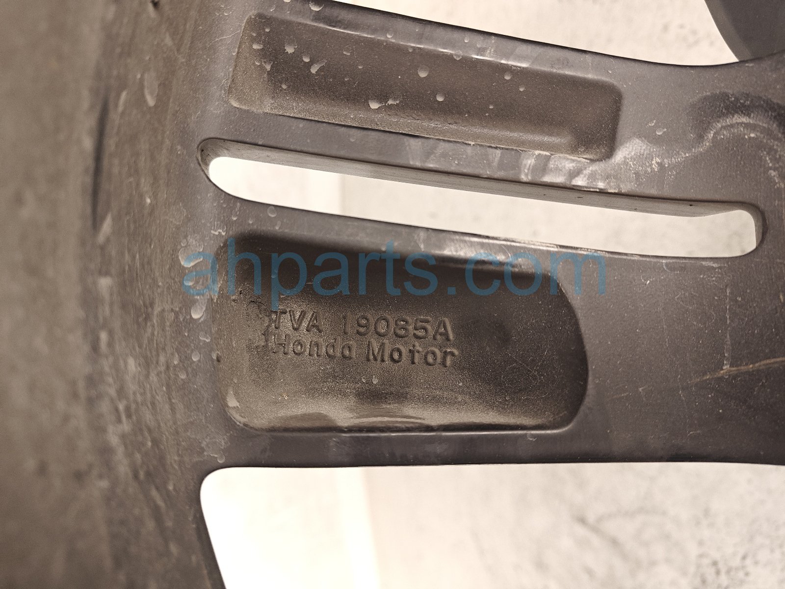 2022 Honda Accord Front Passenger Wheel / Rim Curb / Gouges 42700 TVA A94 Replacement 2022 Honda Accord Front Passenger Wheel / Rim Curb / Gouges 42700 TVA A94 Replacement thumbnail