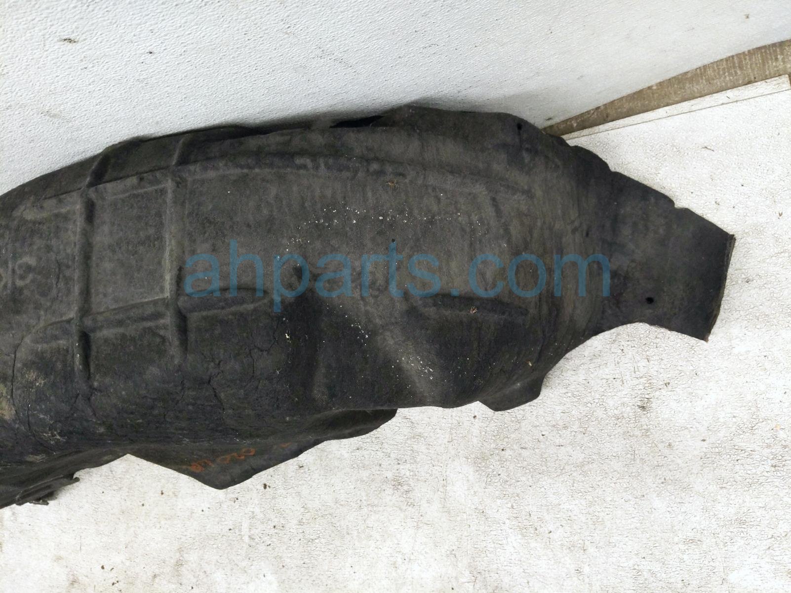 2019 Nissan Pathfinder Rear Driver Inner Fender Liner 76749 9PR0A Replacement 2019 Nissan Pathfinder Rear Driver Inner Fender Liner 76749 9PR0A Replacement thumbnail