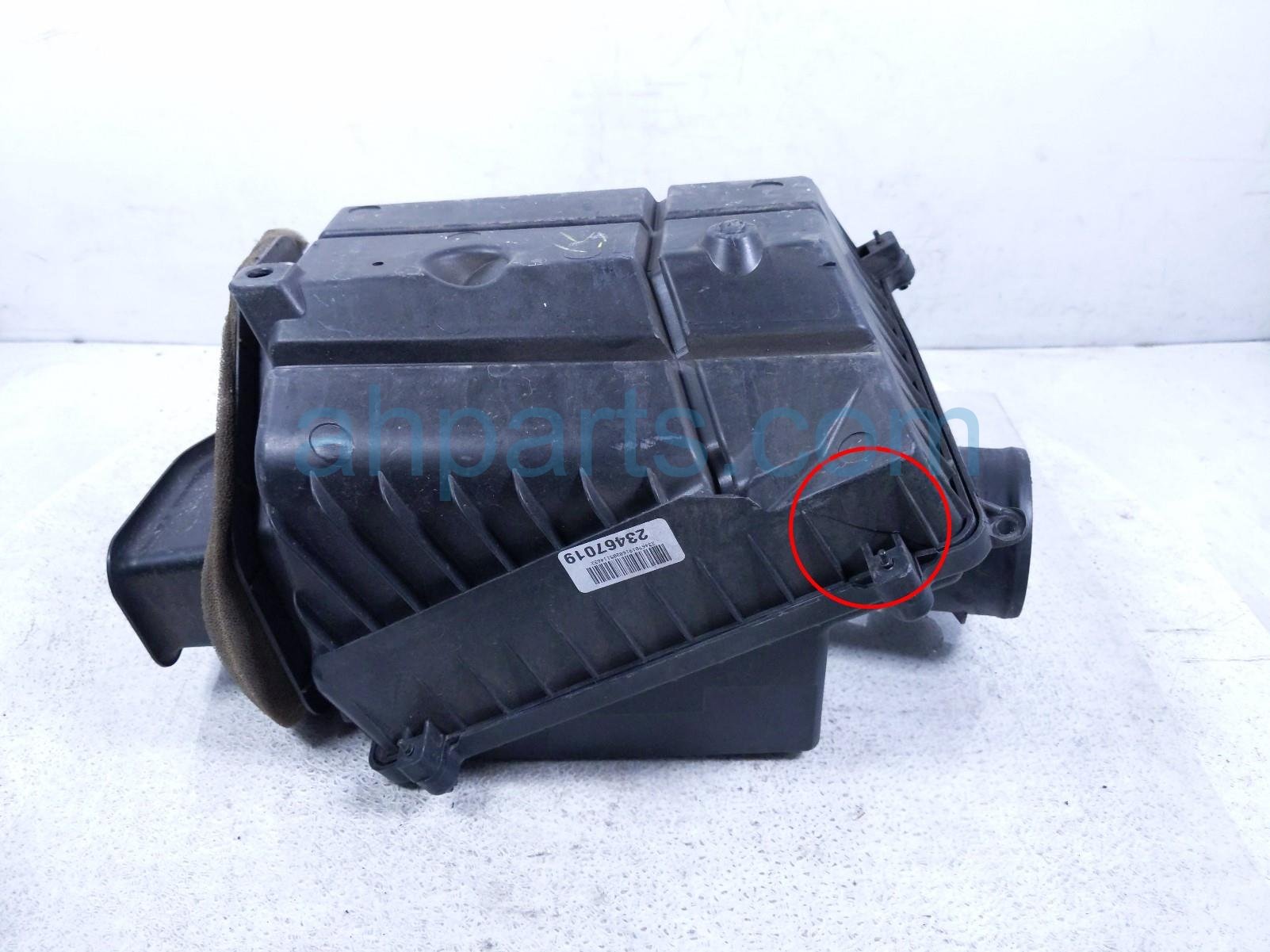 2016 Chevy Silverado 1500 Air Cleaner Intake Box 4.3l 23192713 Replacement 2016 Chevy Silverado 1500 Air Cleaner Intake Box 4.3l 23192713 Replacement thumbnail