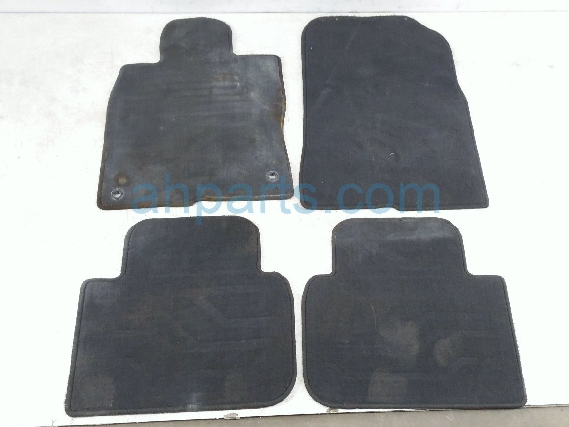 $45 Honda SET OF 4 FLOOR MATS - BLACK CLOTH