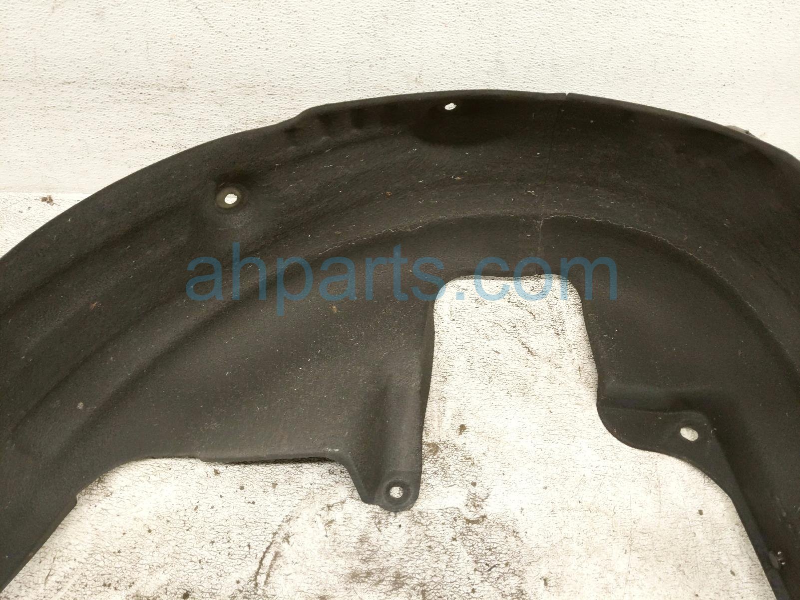 2019 Hyundai Tucson Rear Driver Inner Fender Liner 86821 D3500 Replacement 2019 Hyundai Tucson Rear Driver Inner Fender Liner 86821 D3500 Replacement thumbnail