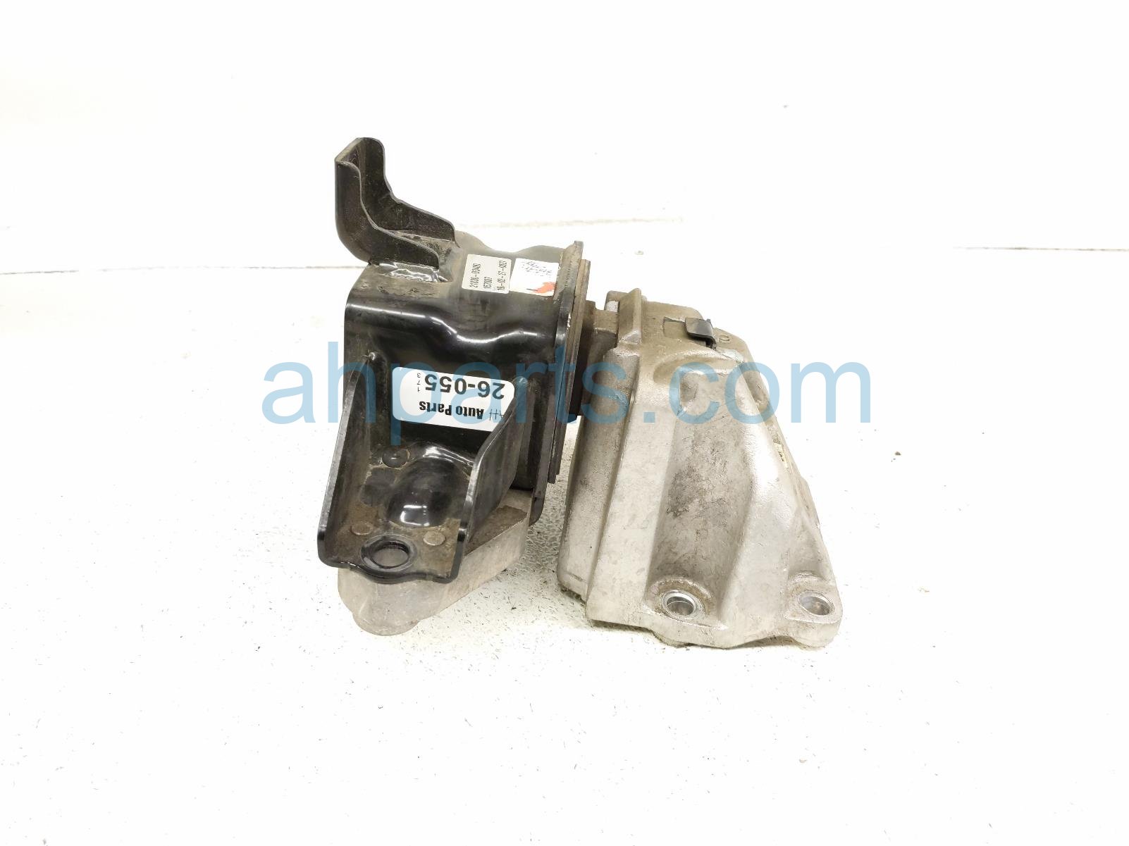 2019 Hyundai Tucson Engine/motor Fr Driver Trans Mount 2.0l Fwd 21830 D3400 Replacement 2019 Hyundai Tucson Engine/motor Fr Driver Trans Mount 2.0l Fwd 21830 D3400 Replacement thumbnail