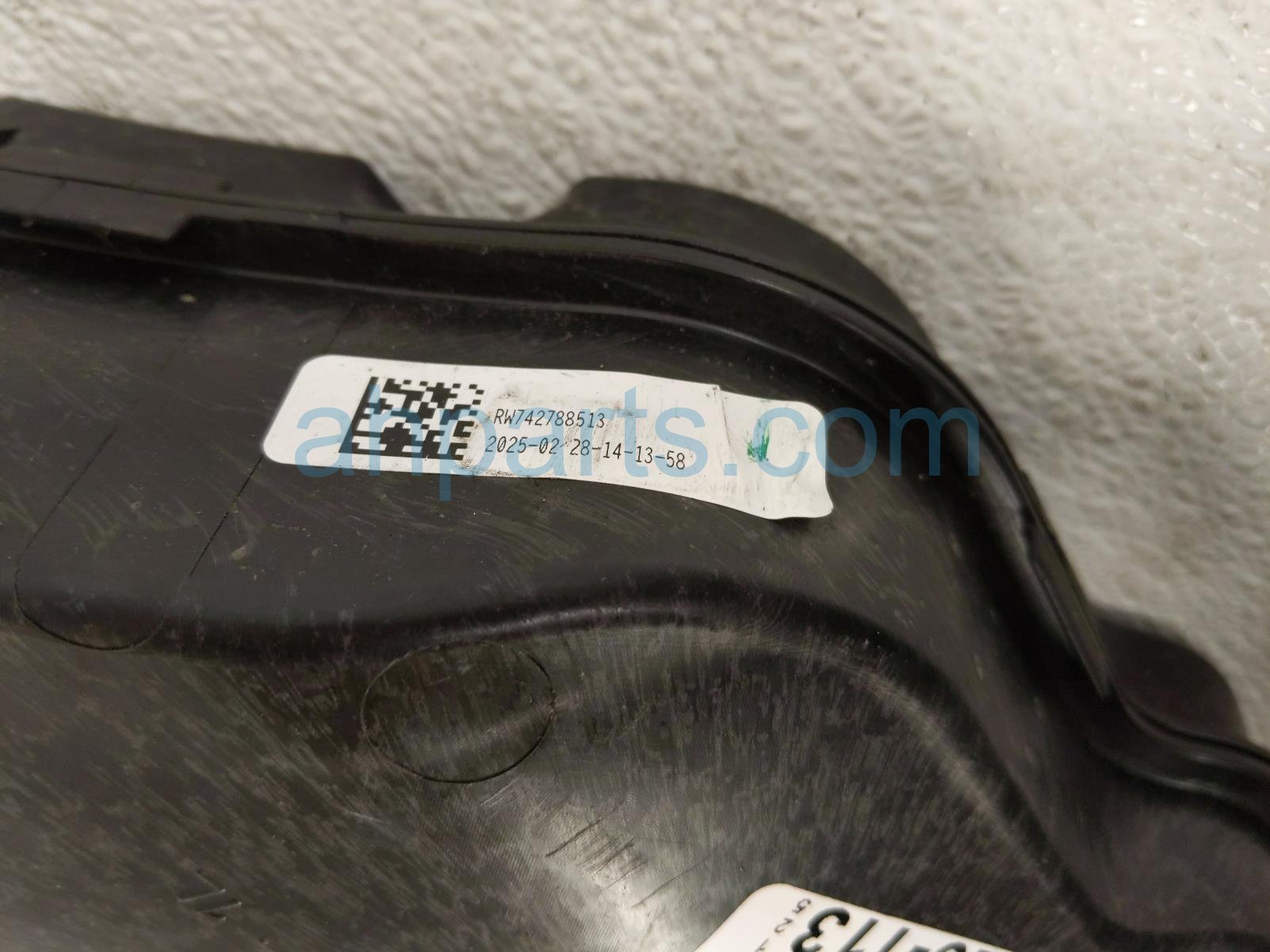 2025 BMW I4 Windshield Washer Reservoir Tank 61 66 9 478 352 Replacement 2025 BMW I4 Windshield Washer Reservoir Tank 61 66 9 478 352 Replacement thumbnail