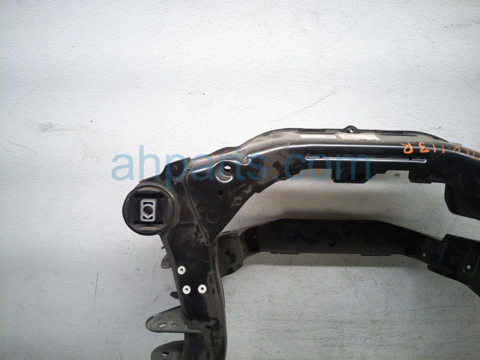 2025 BMW I4 Crossmember Rear Sub Frame / Cradle 33 30 7 916 221 Replacement 2025 BMW I4 Crossmember Rear Sub Frame / Cradle 33 30 7 916 221 Replacement thumbnail