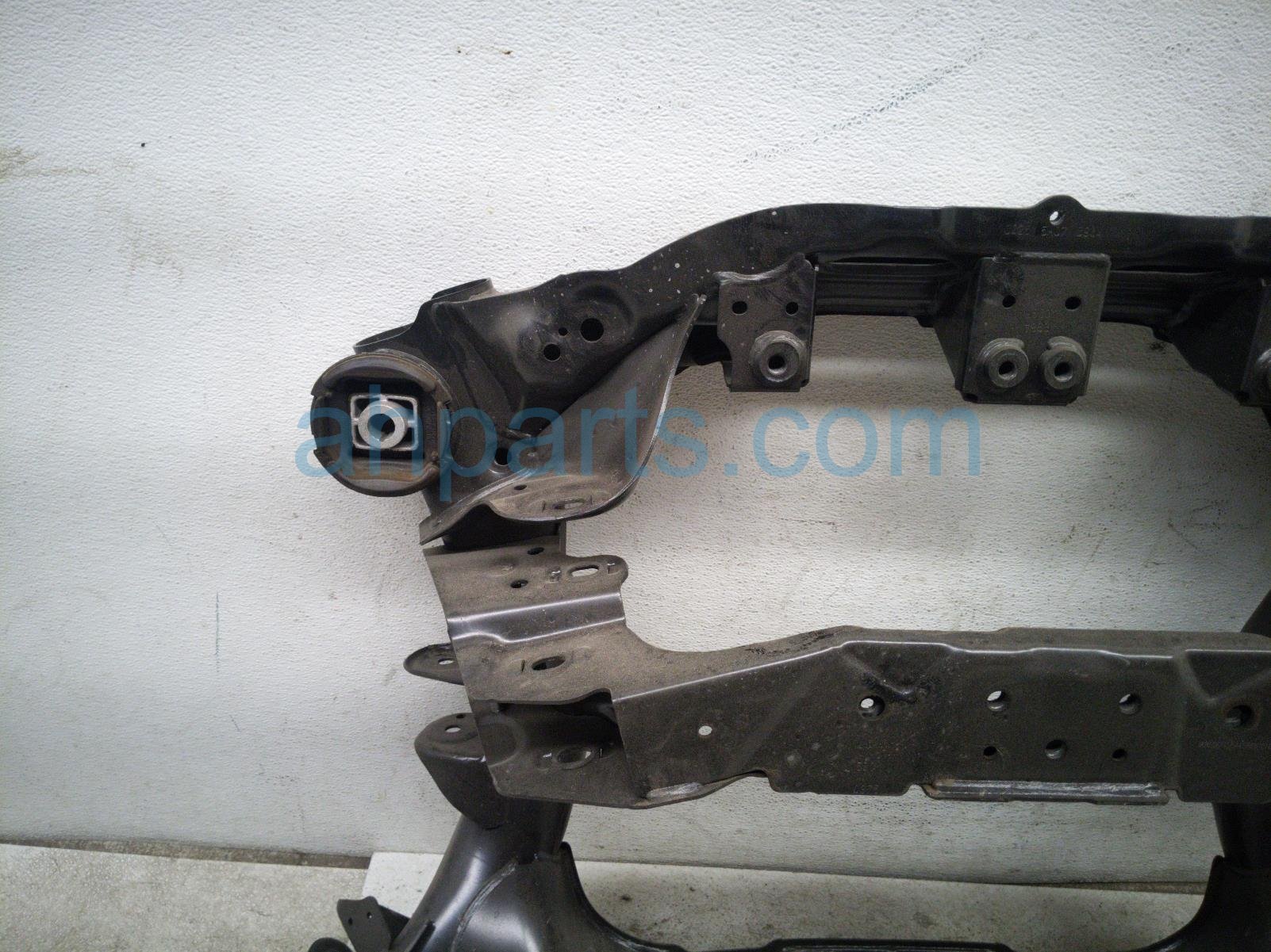 2025 BMW I4 Crossmember Rear Sub Frame / Cradle 33 30 7 916 221 Replacement 2025 BMW I4 Crossmember Rear Sub Frame / Cradle 33 30 7 916 221 Replacement thumbnail