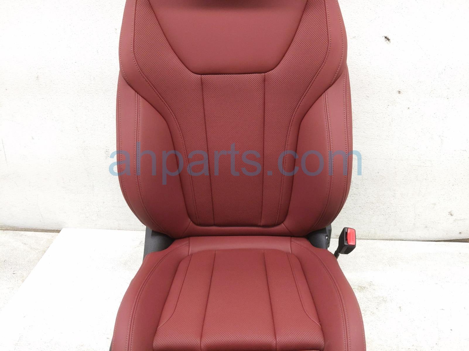 2025 BMW I4 Front Passenger Seat Red W/ Airbag 52 10 5 A1A FA8 Replacement 2025 BMW I4 Front Passenger Seat Red W/ Airbag 52 10 5 A1A FA8 Replacement thumbnail