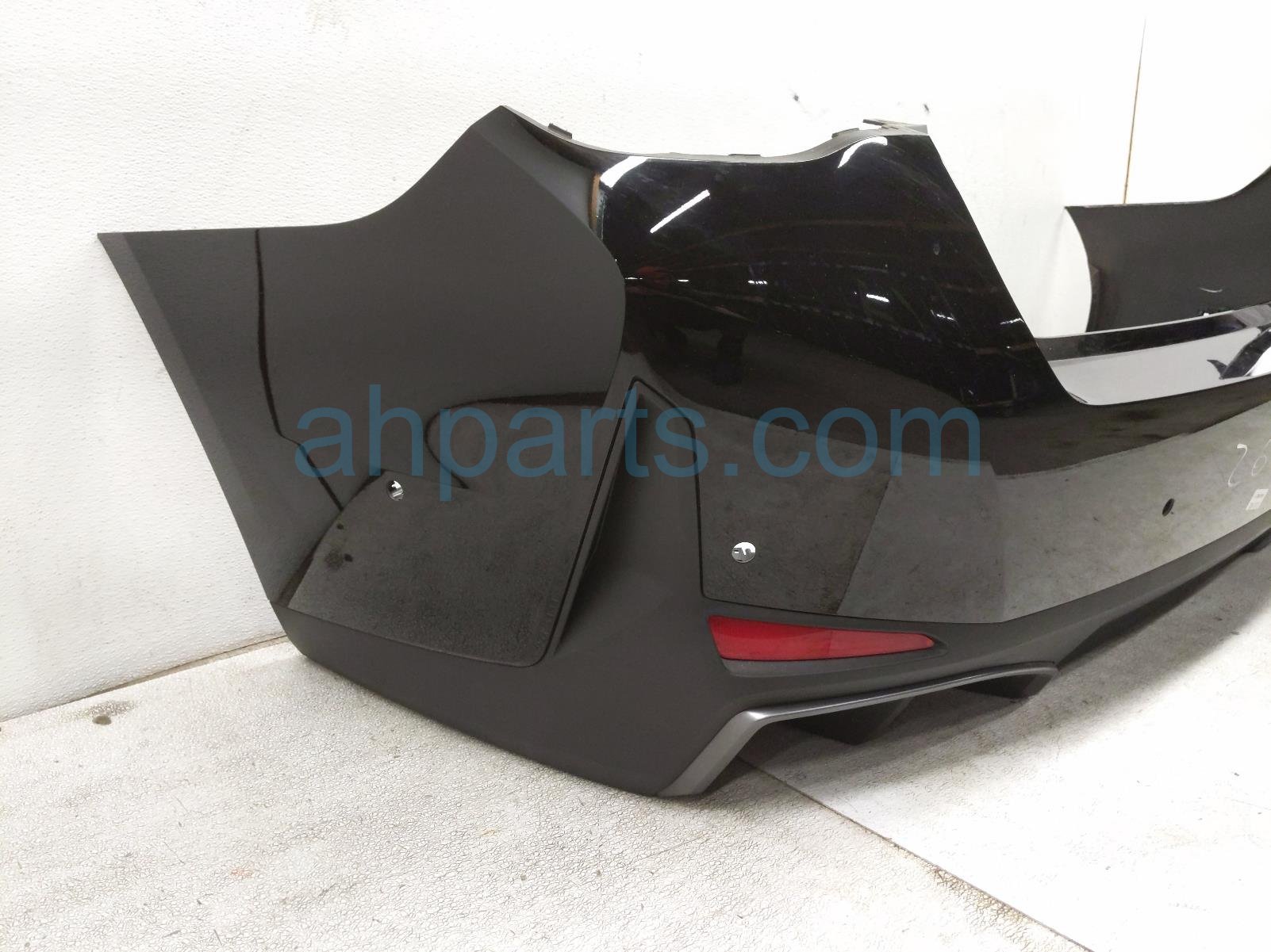 2025 BMW I4 Rear Bumper Cover Black 51 12 5 A1D B10 Replacement 2025 BMW I4 Rear Bumper Cover Black 51 12 5 A1D B10 Replacement thumbnail