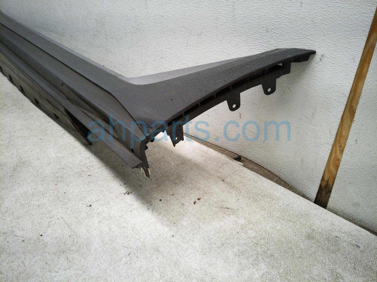 2025 BMW I4 Rocker Trim Passenger Side Skirt / Molding Black 51 77 5 A36 104 Replacement 2025 BMW I4 Rocker Trim Passenger Side Skirt / Molding Black 51 77 5 A36 104 Replacement thumbnail