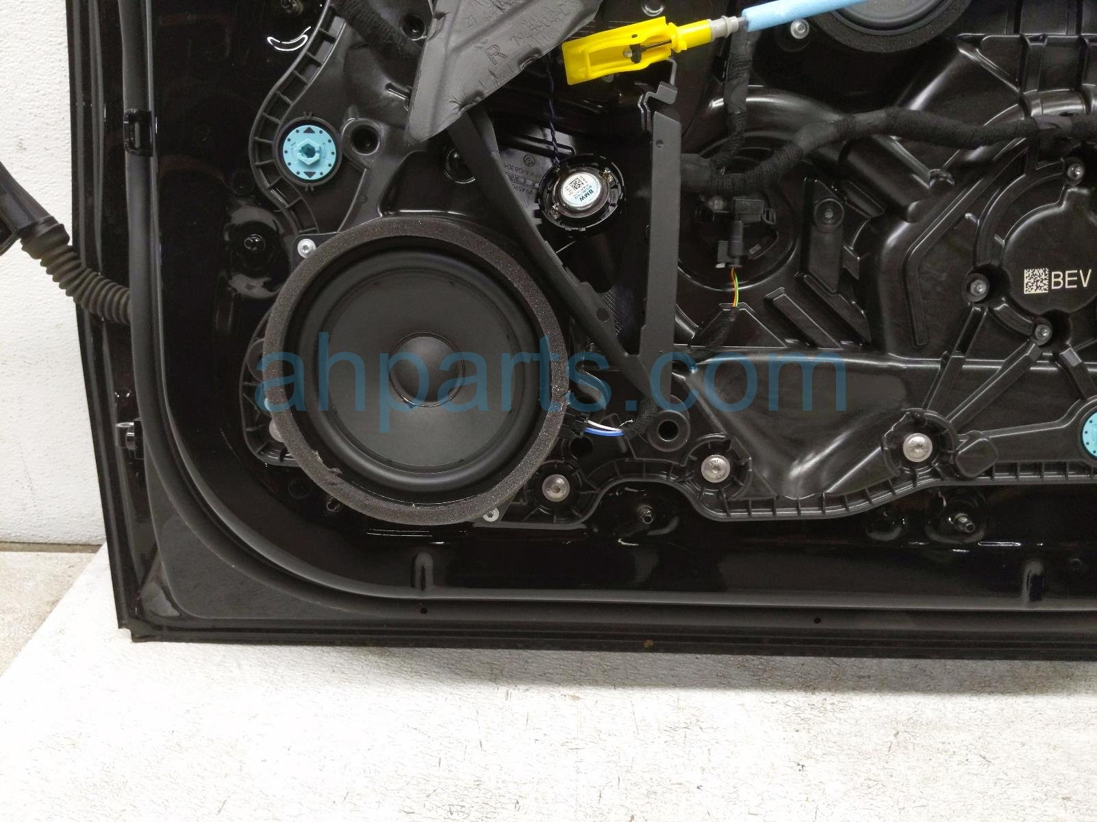 2025 BMW I4 Front Passenger Door Black No Mirror/trim* 41 00 9 625 096 Replacement 2025 BMW I4 Front Passenger Door Black No Mirror/trim* 41 00 9 625 096 Replacement thumbnail